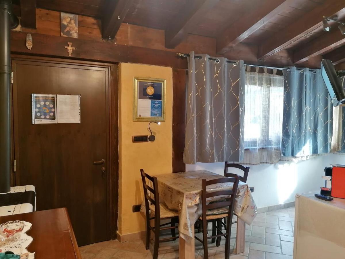 Il Castagneto Bed & Breakfast Camerino Ngoại thất bức ảnh